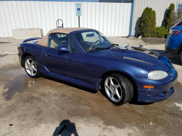 JM1NB353820222664 - 2002 MAZDA MX-5 MIATA BASE BLUE photo 4