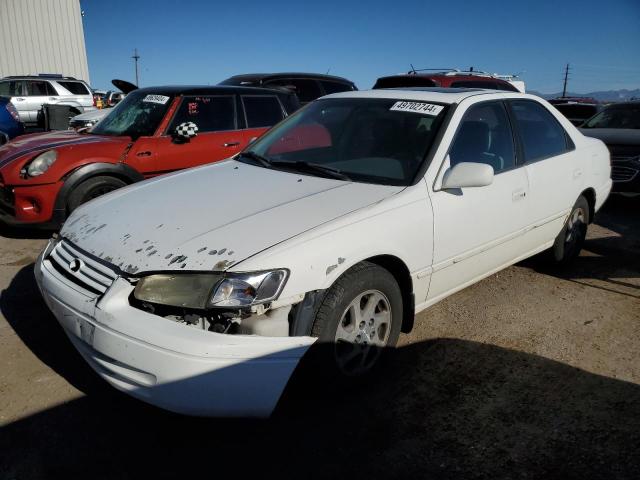 1999 TOYOTA CAMRY LE, 