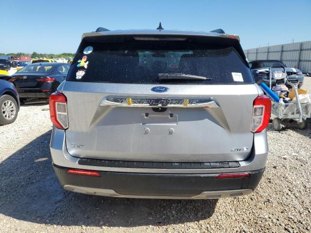 1FMSK8DH2NGA51897 - 2022 FORD EXPLORER XLT SILVER photo 6