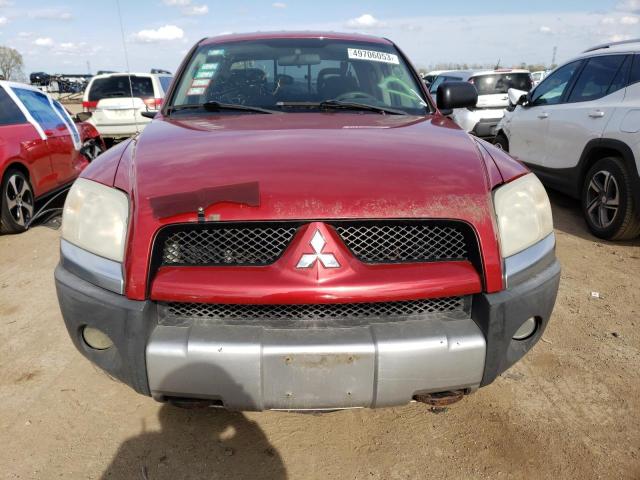 1Z7HC38K16S561679 - 2006 MITSUBISHI RAIDER DUROCROSS RED photo 5