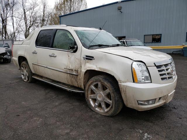 3GYT4MEF0DG272615 - 2013 CADILLAC ESCALADE EXT LUXURY CREAM photo 4