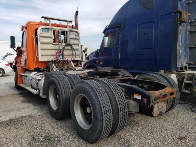 3AKJGEDV2FSGR9884 - 2015 FREIGHTLINER CASCADIA 1 ORANGE photo 3