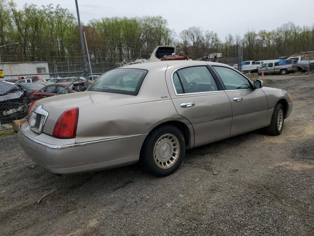 1LNHM81W3YY876756 - 2000 LINCOLN TOWN CAR EXECUTIVE TAN photo 3