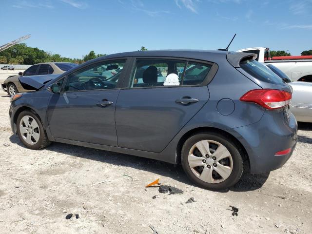 KNAFK5A80G5606964 - 2016 KIA FORTE LX GRAY photo 2