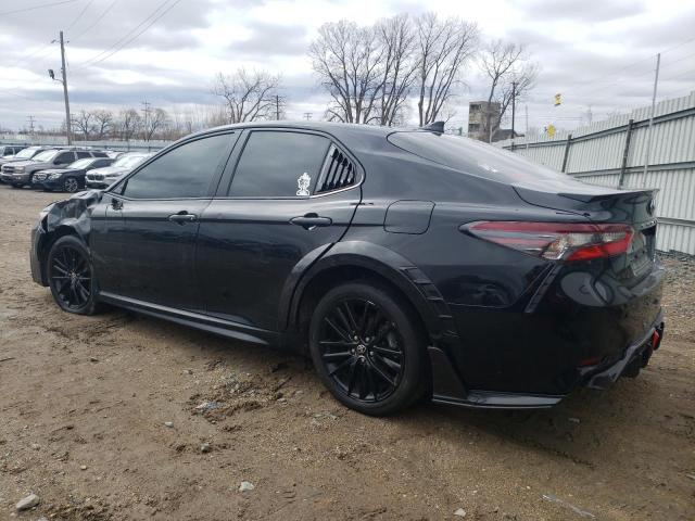 4T1G11BKXPU077117 - 2023 TOYOTA CAMRY SE NIGHT SHADE BLACK photo 2