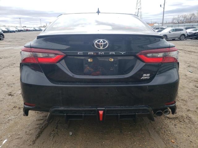 4T1G11BKXPU077117 - 2023 TOYOTA CAMRY SE NIGHT SHADE BLACK photo 6