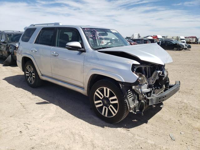 JTEBU5JR5F5262577 - 2015 TOYOTA 4RUNNER SR5 SILVER photo 4