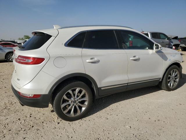 5LMCJ2C91JUL21807 - 2018 LINCOLN MKC SELECT أبيض صورة 3