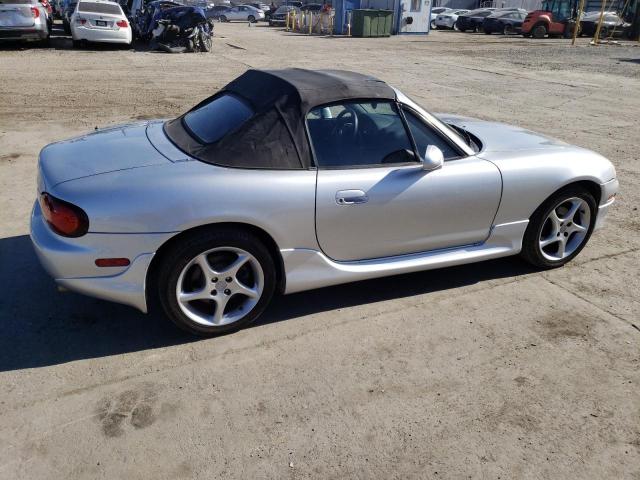 JM1NB353630302840 - 2003 MAZDA MX-5 MIATA BASE SILVER photo 3