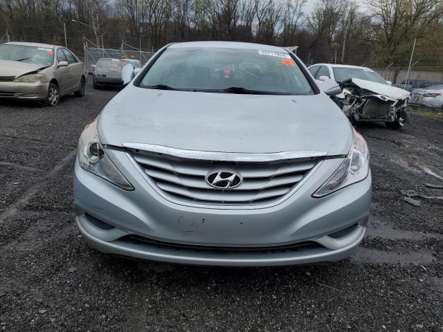 5NPEB4AC3BH205527 - 2011 HYUNDAI SONATA GLS SILVER photo 5