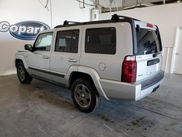 1J8HG48P87C527647 - 2007 JEEP COMMANDER SILVER photo 2