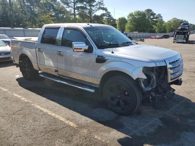 1FTEW1C86AFB85049 - 2010 FORD F150 SUPERCREW SILVER photo 4
