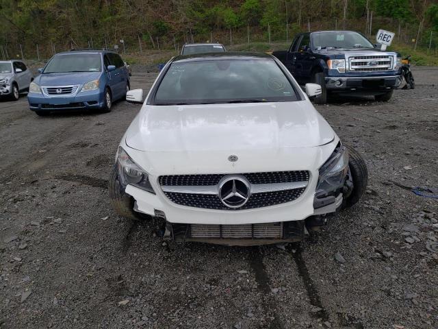 WDDSJ4GB7JN678873 - 2018 MERCEDES-BENZ CLA 250 4MATIC WHITE photo 5