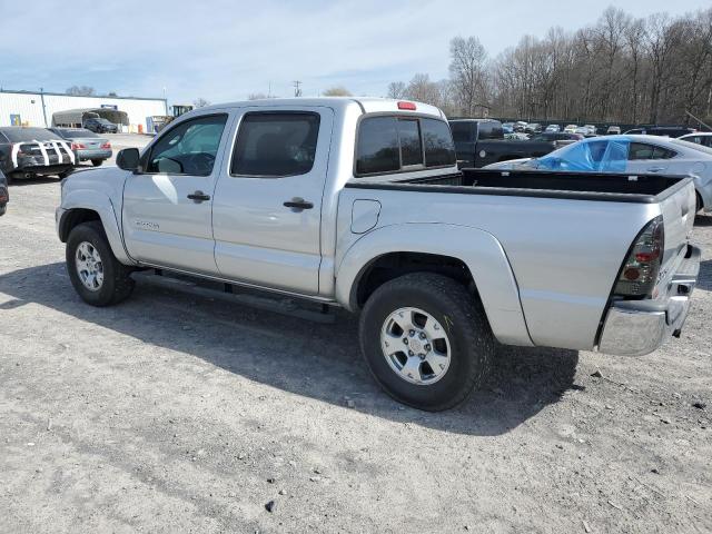 5TFJU4GN0DX046913 - 2013 TOYOTA TACOMA DOUBLE CAB PRERUNNER SILVER photo 2