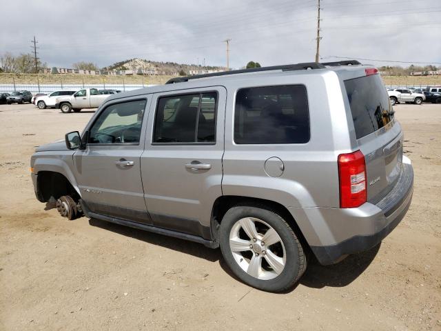 1C4NJRFB6FD292433 - 2015 JEEP PATRIOT LATITUDE SILVER photo 2