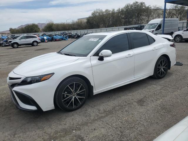 4T1S11AK8PU149931 - 2023 TOYOTA CAMRY SE NIGHT SHADE WHITE photo 1