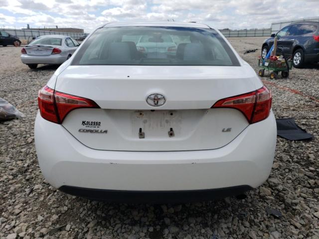 2T1BURHEXJC092811 - 2018 TOYOTA COROLLA L WHITE photo 6