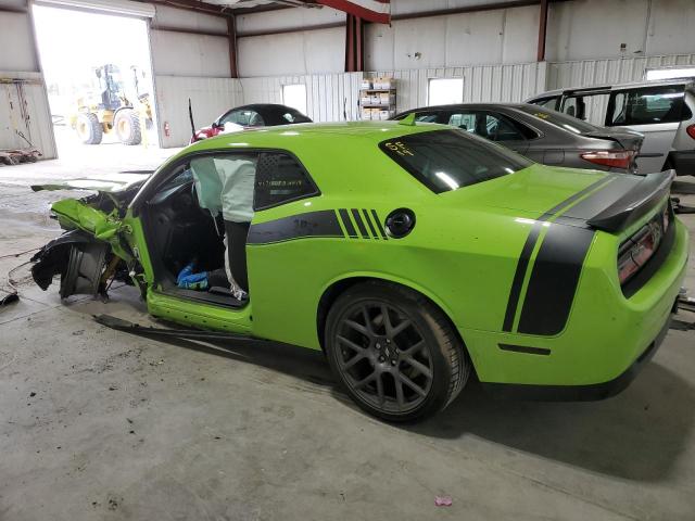 2C3CDZFJ3KH652152 - 2019 DODGE CHALLENGER R/T SCAT PACK GREEN photo 2