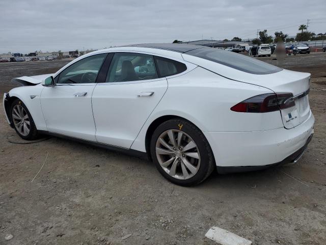 5YJSA1H18EFP32300 - 2014 TESLA MODEL S WHITE photo 2