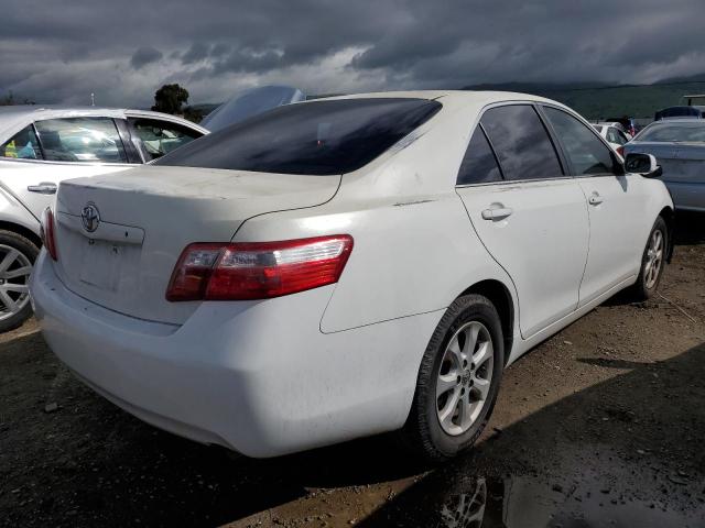 JTNBE46K173020143 - 2007 TOYOTA CAMRY CE WHITE photo 3