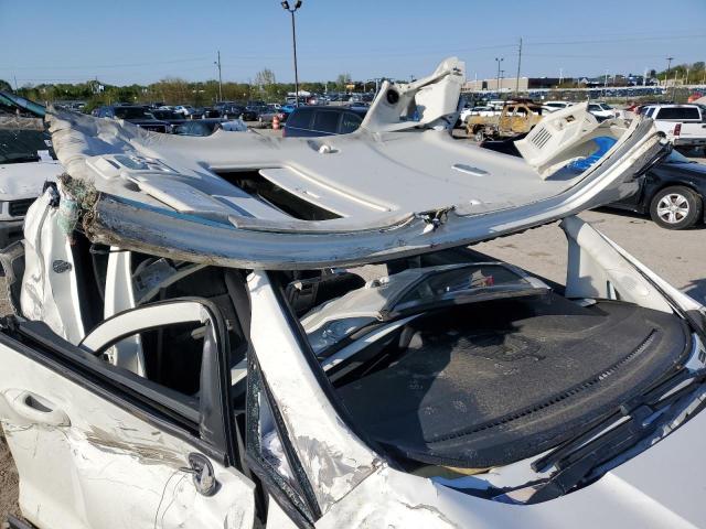 MAJ6P1UL3JC192519 - 2018 FORD ECOSPORT SE 白色 照片 12