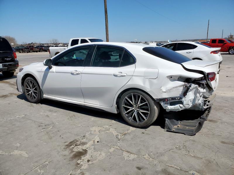 4T1G11AK6PU822219 - 2023 TOYOTA CAMRY SE NIGHT SHADE WHITE photo 2