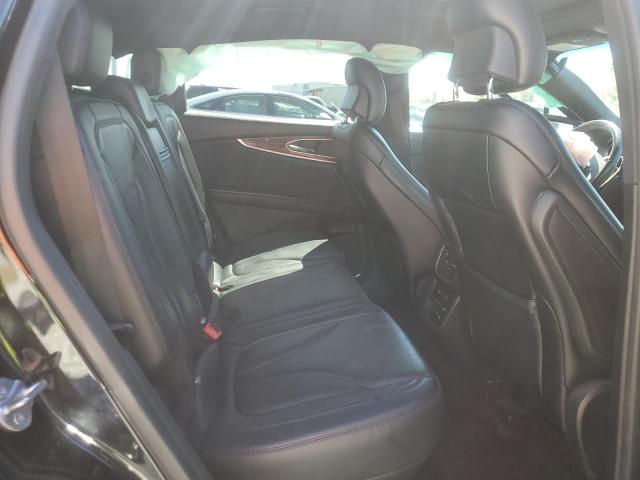 2LMPJ8LRXJBL31429 - 2018 LINCOLN MKX RESERVE Սև լուսանկար 11