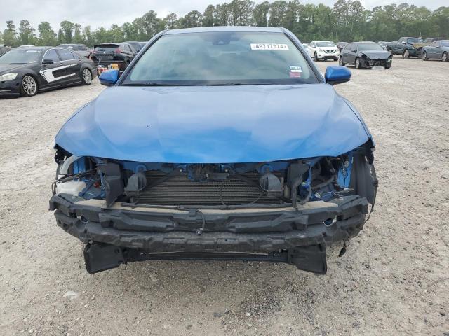 4T1C11AK6LU319427 - 2020 TOYOTA CAMRY LE BLUE photo 5