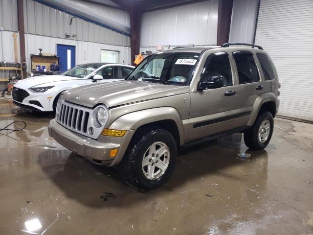 1J4GL48K57W618645 - 2007 JEEP LIBERTY SPORT TAN photo 1