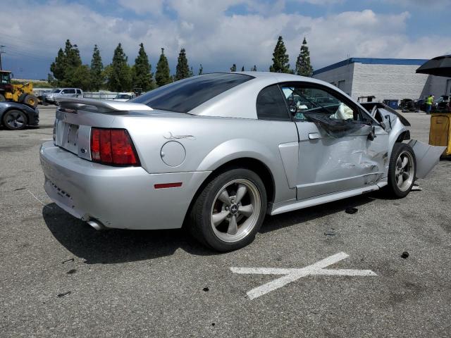 1FAFP42X31F110374 - 2001 FORD MUSTANG GT SILVER photo 3