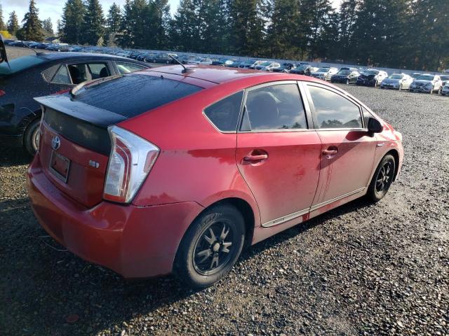 JTDKN3DU9F0431955 - 2015 TOYOTA PRIUS RED photo 3