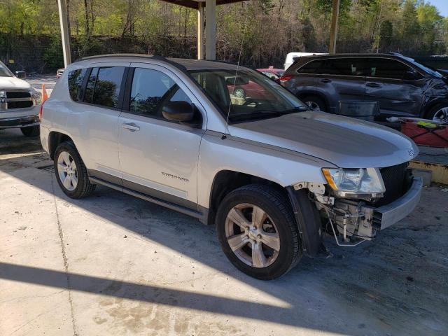 1C4NJCBAXCD656942 - 2012 JEEP COMPASS SPORT SILVER photo 4