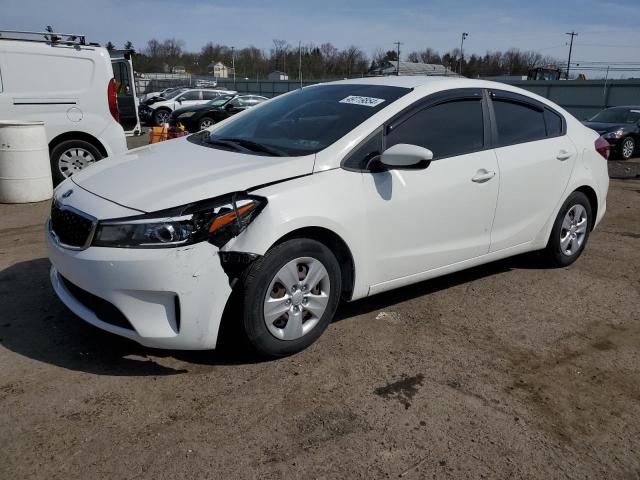 2017 KIA FORTE LX, 