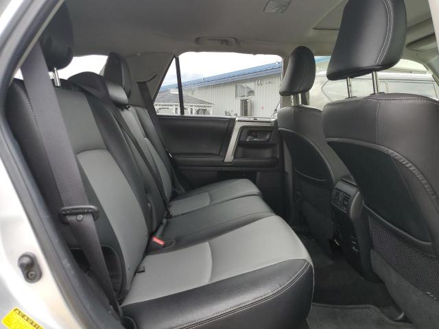 JTEBU5JR6G5282984 - 2016 TOYOTA 4RUNNER SR5/SR5 PREMIUM 灰色 照片 10