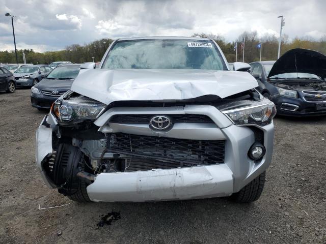 JTEBU5JR6G5282984 - 2016 TOYOTA 4RUNNER SR5/SR5 PREMIUM 灰色 照片 5