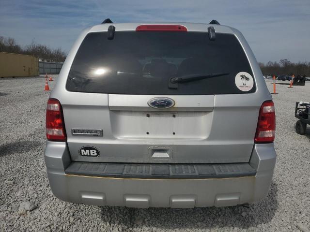 1FMCU9D73AKC90488 - 2010 FORD ESCAPE XLT فضي صورة 6