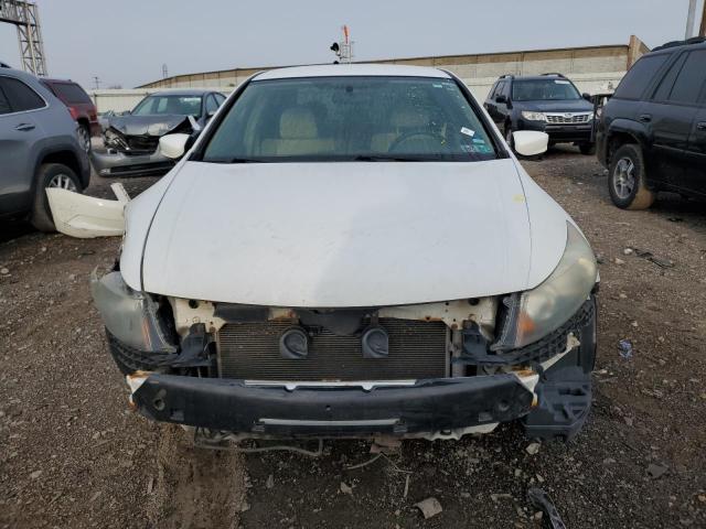 1HGCP264X8A118627 - 2008 HONDA ACCORD LXP WHITE photo 5