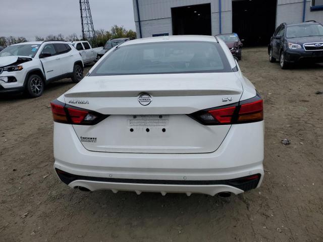 1N4BL4DV2KC113291 - 2019 NISSAN ALTIMA SV WHITE photo 6