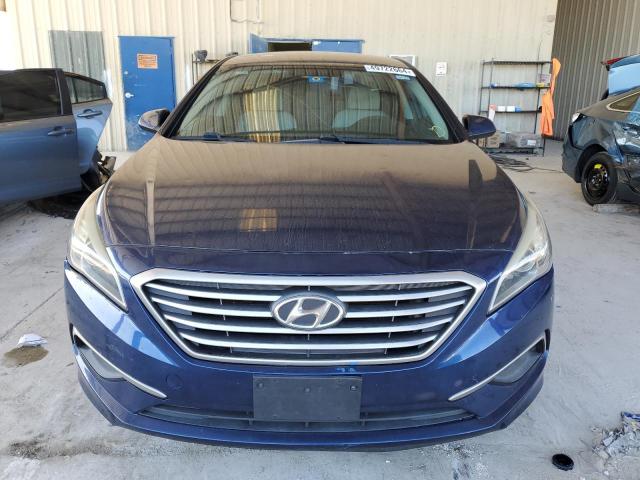 5NPE24AF3GH275580 - 2016 HYUNDAI SONATA SE BLUE photo 5