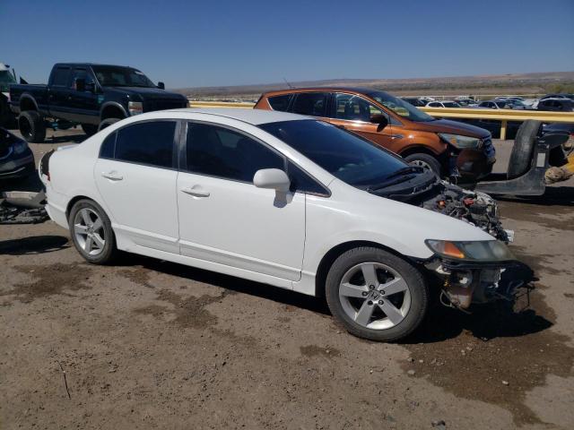 2HGFA1F60BH533619 - 2011 HONDA CIVIC LX-S أبيض صورة 4