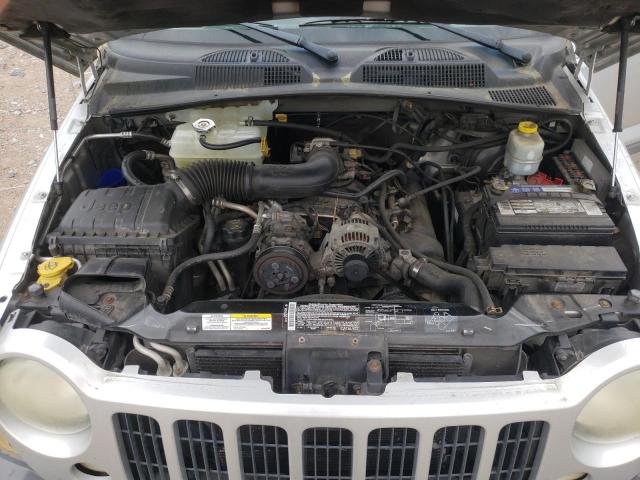 1J8GL48K75W514749 - 2005 JEEP LIBERTY SPORT SILVER photo 12