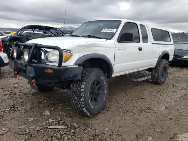 5TEWN72N61Z725875 - 2001 TOYOTA TACOMA XTRACAB WHITE photo 1