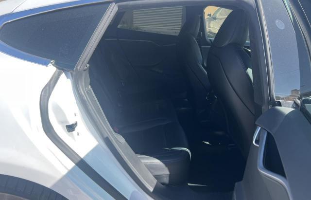 5YJSA1E47MF427870 - 2021 TESLA MODEL S Սպիտակ լուսանկար 6