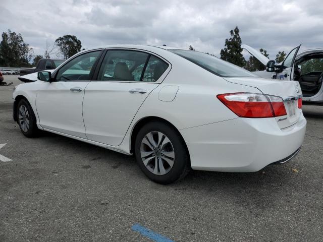 1HGCR2F31FA090246 - 2015 HONDA ACCORD LX WHITE photo 2