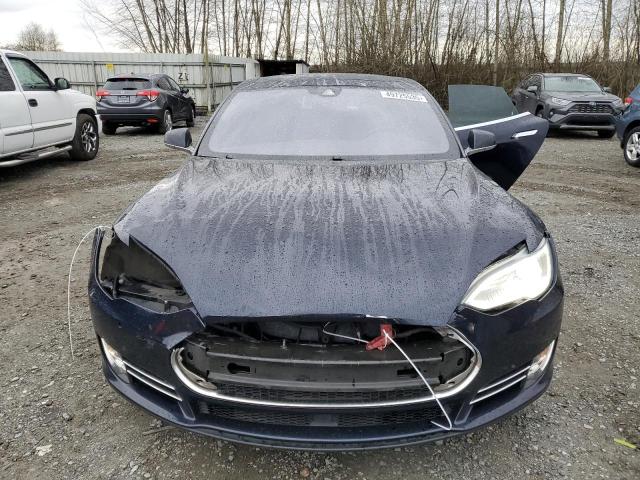 5YJSA1H29EFP62480 - 2014 TESLA MODEL S ლურჯი ფოტო 5