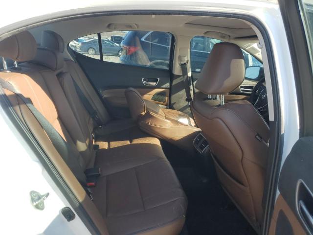 19UUB2F56JA010636 - 2018 ACURA TLX TECH WHITE photo 10