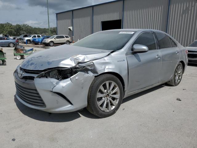 4T1BD1FK2FU173589 - 2015 TOYOTA CAMRY HYBRID SILVER photo 1