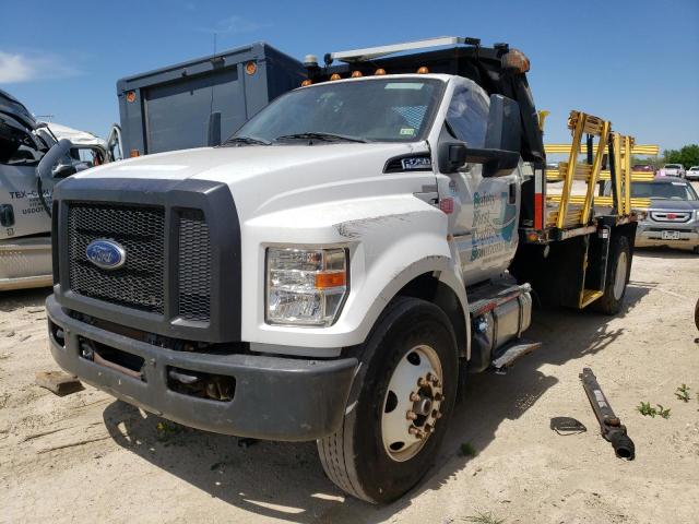 1FDWF7DC5JDF02417 - 2018 FORD F750 SUPER DUTY WHITE photo 2