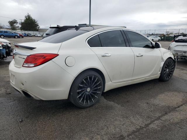 2G4GV5GV1C9177354 - 2012 BUICK REGAL GS Ақ фото 3