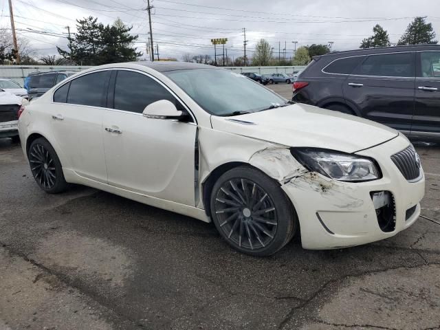 2G4GV5GV1C9177354 - 2012 BUICK REGAL GS WHITE photo 4